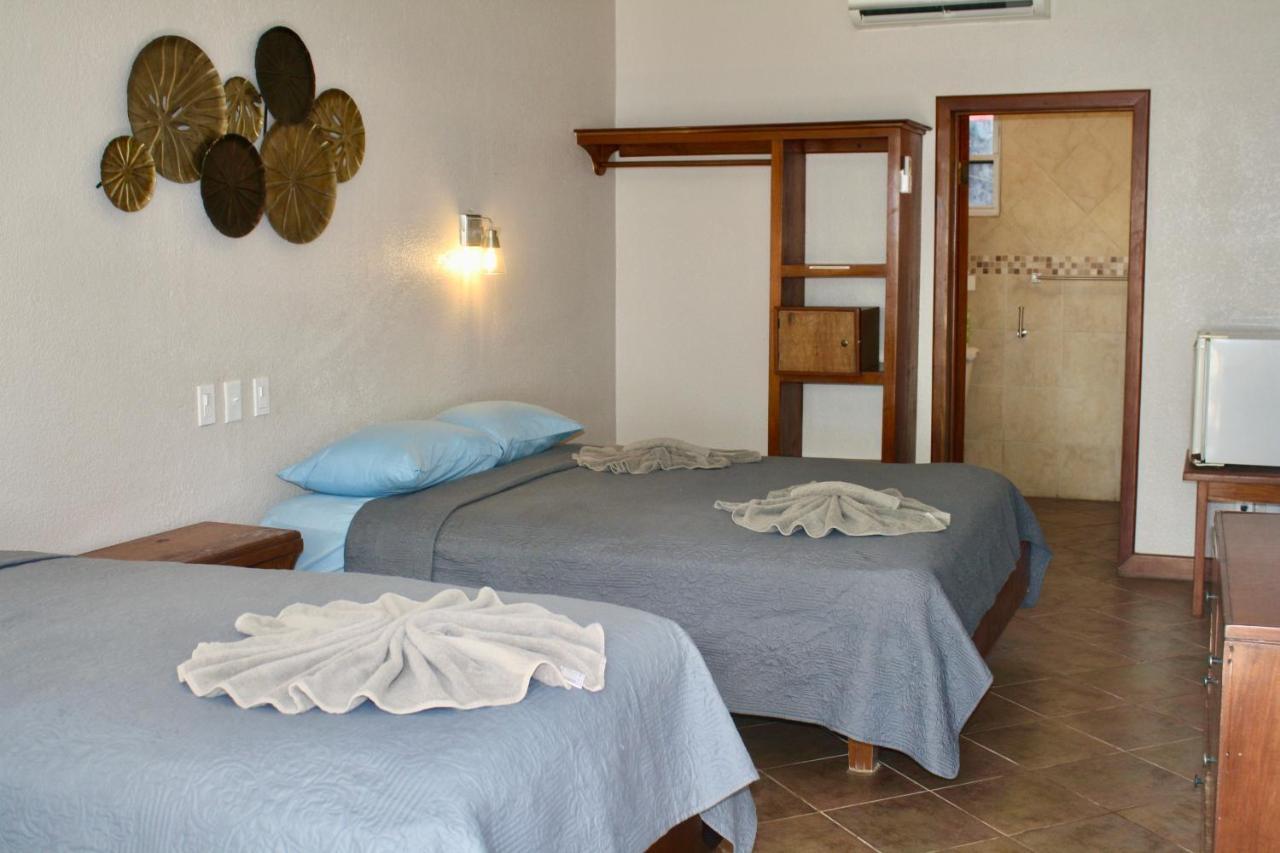 Holiday Hotel 산페드로 외부 사진