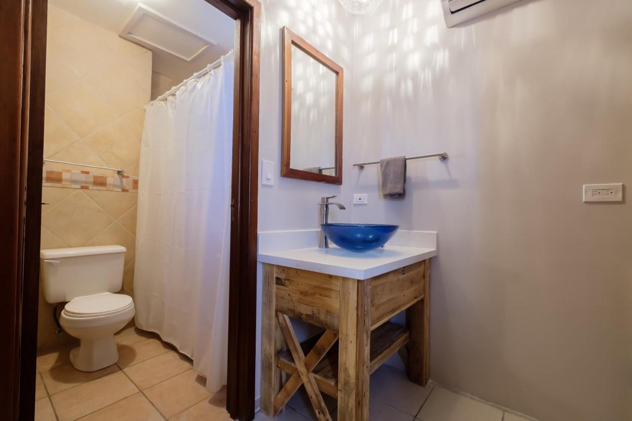 Holiday Hotel 산페드로 외부 사진